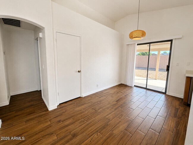 Photo - 16538 N 158th Ave