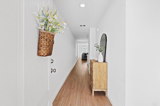 Photo - 1106 Rustic Willow Dr