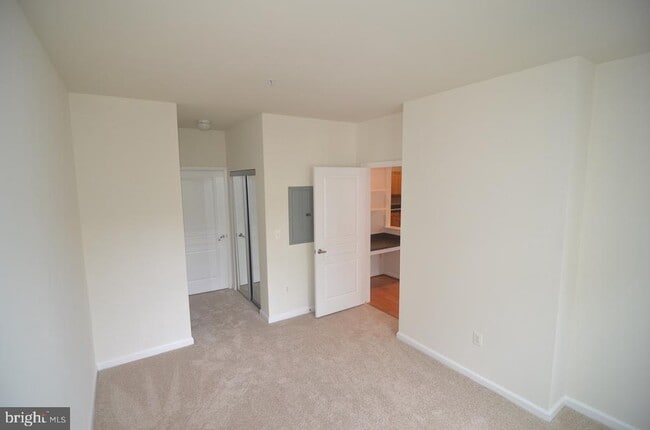 Building Photo - 12000 Market St Unit 355