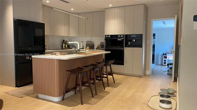 Photo - 1277 SW 19th St