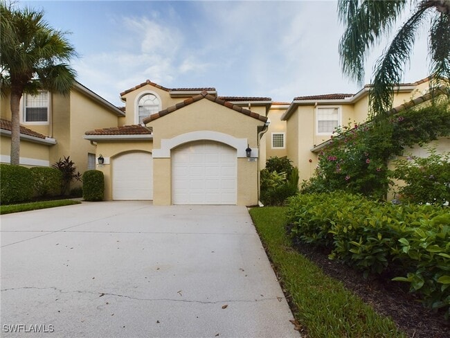 Building Photo - 85 Silver Oaks Cir Unit 6-102 Rental