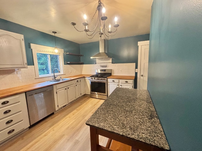 Photo - 1473 Greenbrier Dr