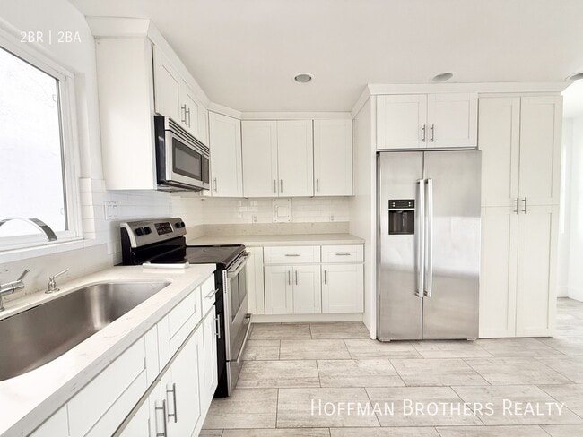 Building Photo - 18203 Coastline Dr