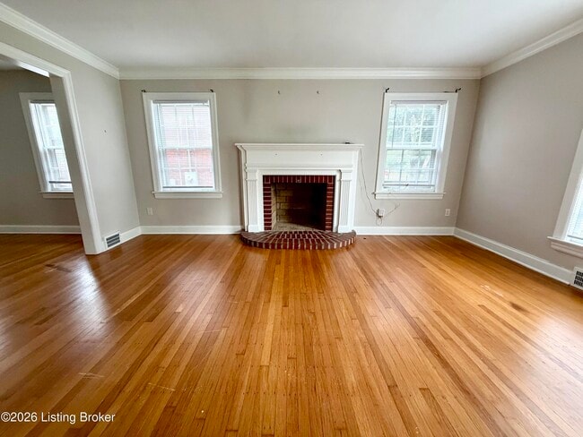 Photo - 2211 Tyler Ln Unit 1