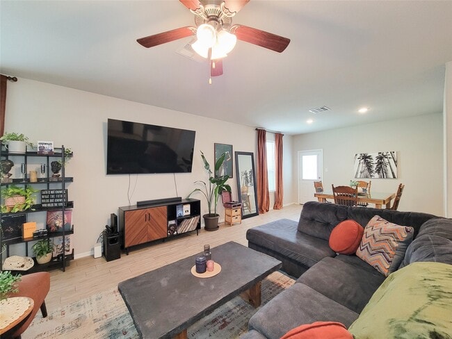 Photo - 24802 Winema Wds Ln