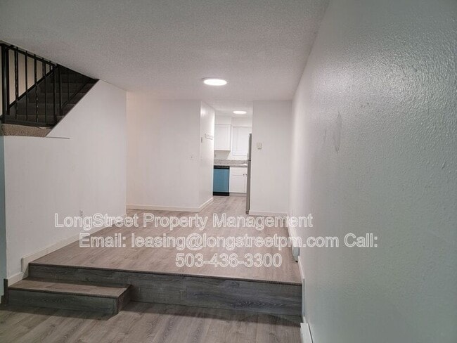 Photo - 3151 N Shore Dr SE Unidad 2
