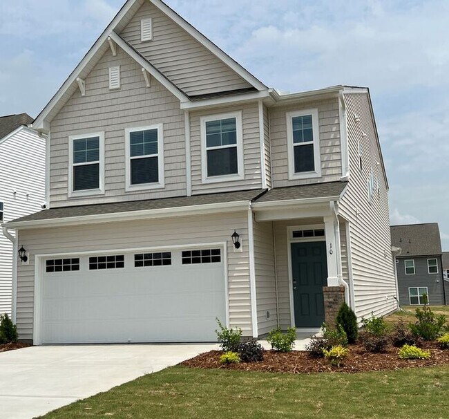 Photo - Available Now - Beautiful 4 Bedroom Home i...