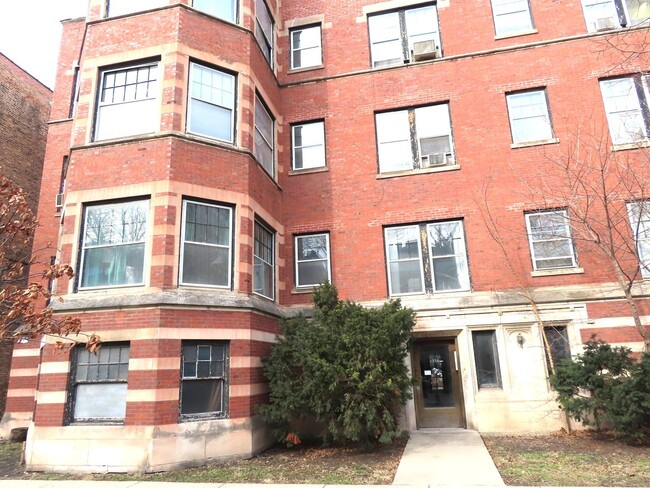 Photo - 1356 E Hyde Park Blvd Condo Unit 1