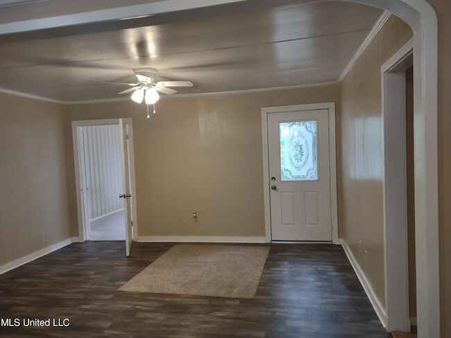 Photo - 1426 50th Ave