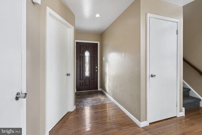 Photo - 2673 Jean Dr