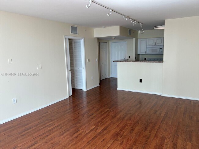 Photo - 1155 Brickell Bay Dr Unit 1107