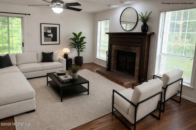 76 Foxwood Pl