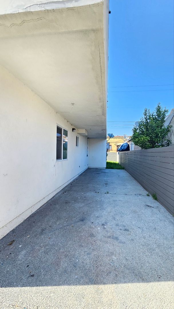 211 W 43rd St Unit 43(213 BE)