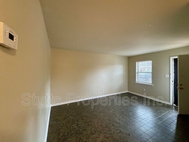 Photo - 900 W Montgomery Ave Condo Unit 104