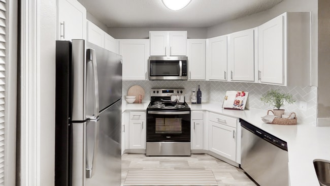 Building Photo - Southside Villas