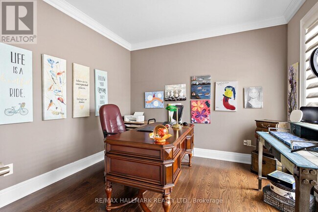 Photo - 2485 Meadowridge Dr