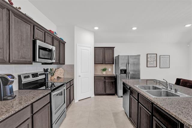 Photo - 1111 Meadow Side Dr