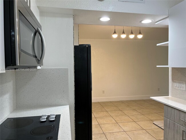 Photo - 210 Fontainebleau Blvd Unit 214