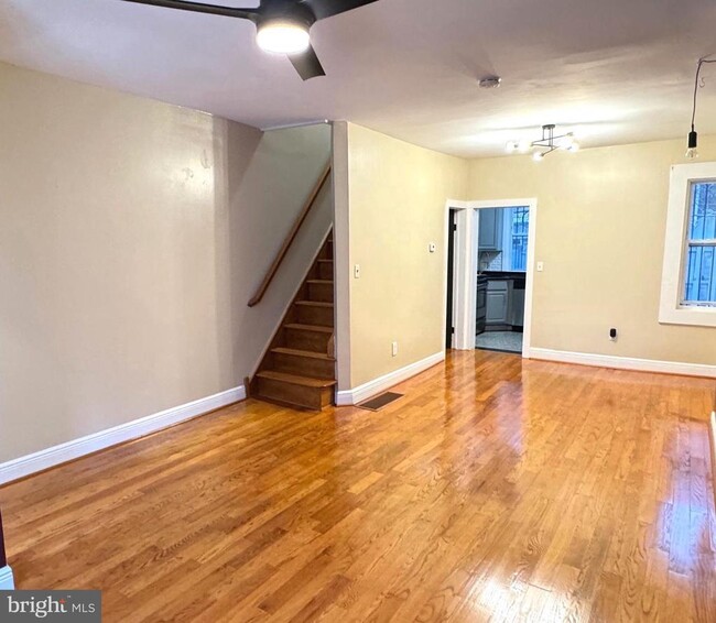 Photo - 2122 McClellan St Townhome