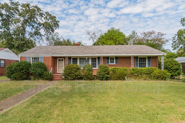 Photo - 2725 Brevard Ave