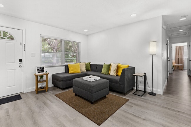 Photo - 3204 NW 10th St Unidad ID1359128P