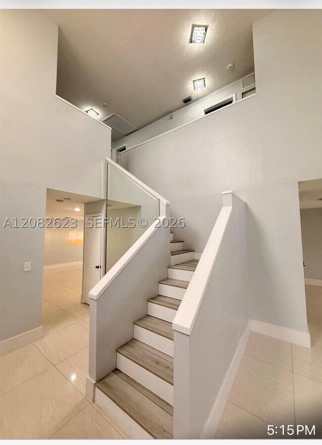 10151 SW 9th Ln