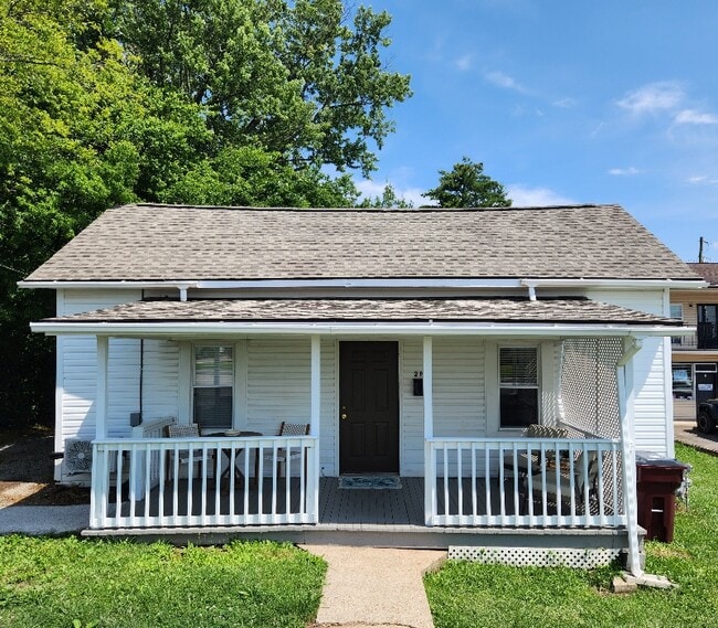 Building Photo - 261 Gill St Rental
