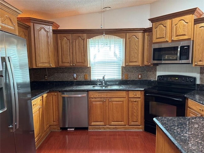 Photo - 1605 Cherry Hill Rd