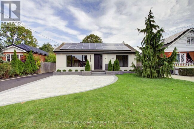 Photo - 95 South Bend Rd E