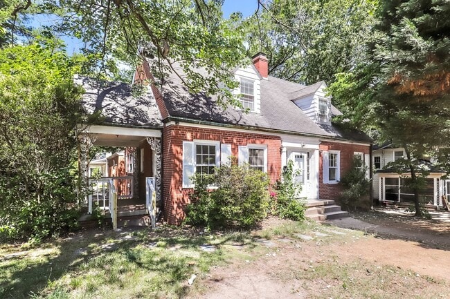 Photo - 412 S Josephine Boyd St