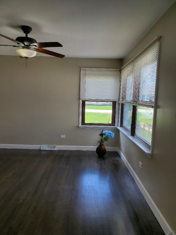 Photo - 1329 Campbell Ave