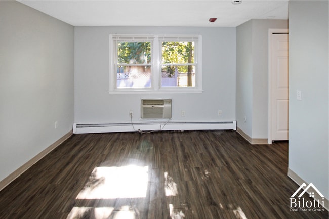 Photo - Hillside Terrace Apartments