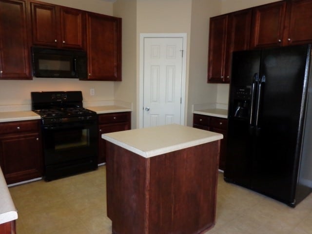 Photo - 3511 Umatilla Ln SW