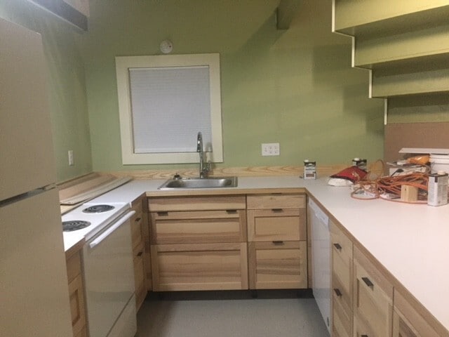 Building Photo - Charming Home with Flexible Layout