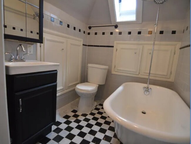 Photo - 1440 Detroit St Unidad 6