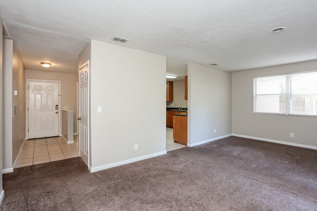 10827 Kuralei Dr
