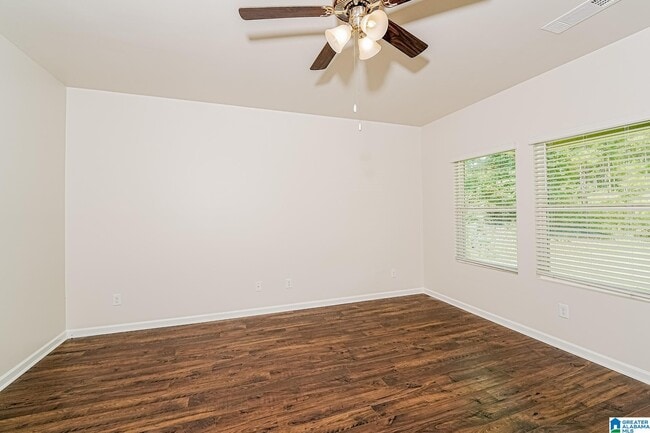 Photo - 282 Chelsea Park Rd