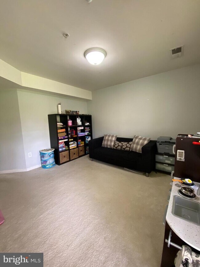 Photo - 9402 Aston Villa Townhome