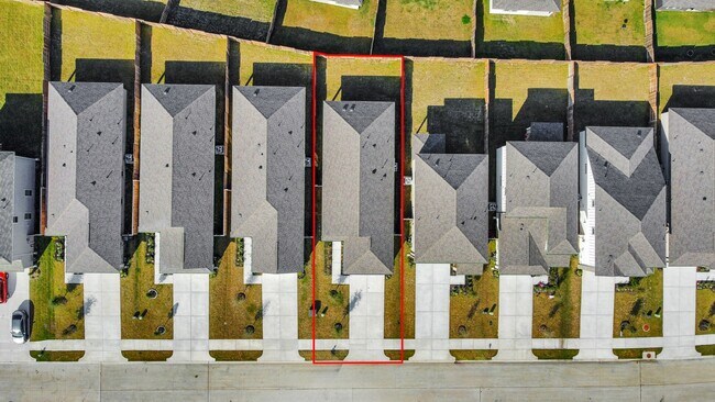 Photo - 16981 Juniper Blossom Bnd