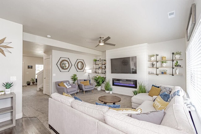 1120 Monroe Dr Unit SI ID1638244P
