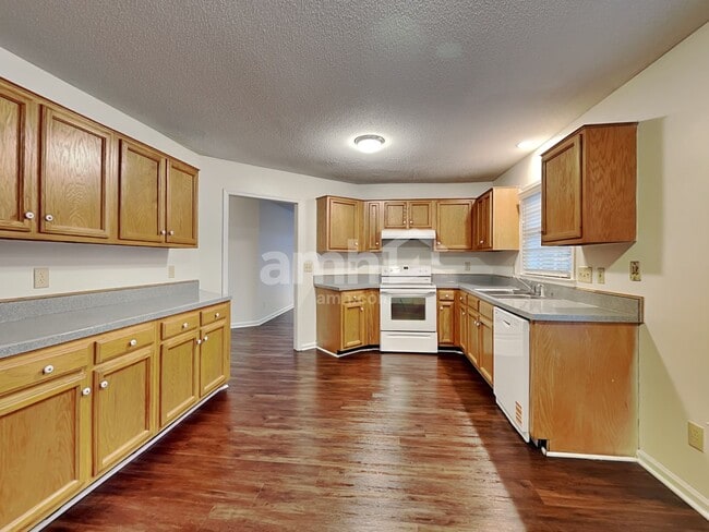 Photo - 29 Park Village Ln