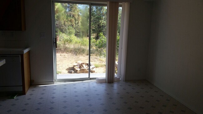 Photo - Three Bedroom House in Rafter J