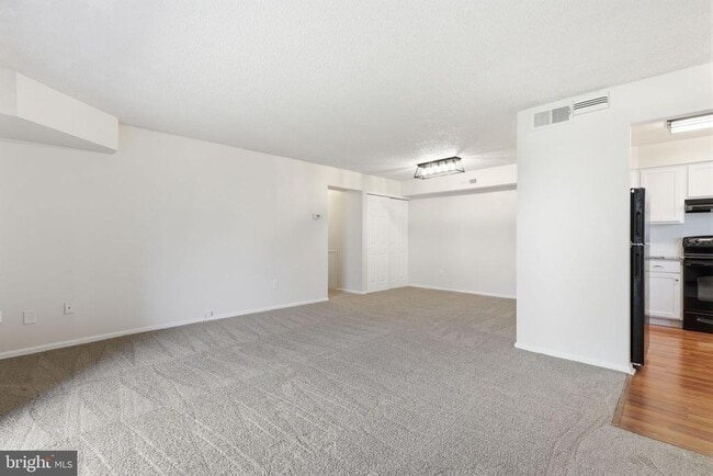 Photo - 2014 Barry Ct