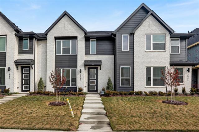 Photo - 2549 Huxley Mews