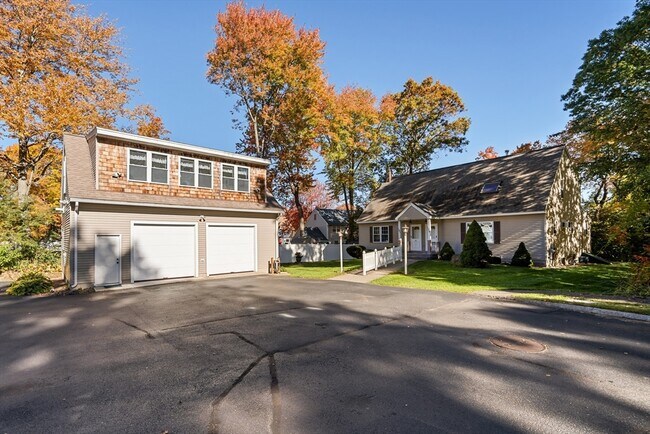 Photo - 181 Pilgrim Rd