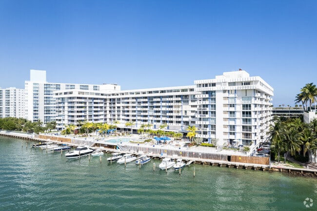 Photo - South Bay Club