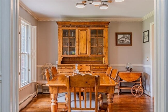 Photo - 227 W Lakeshore Dr