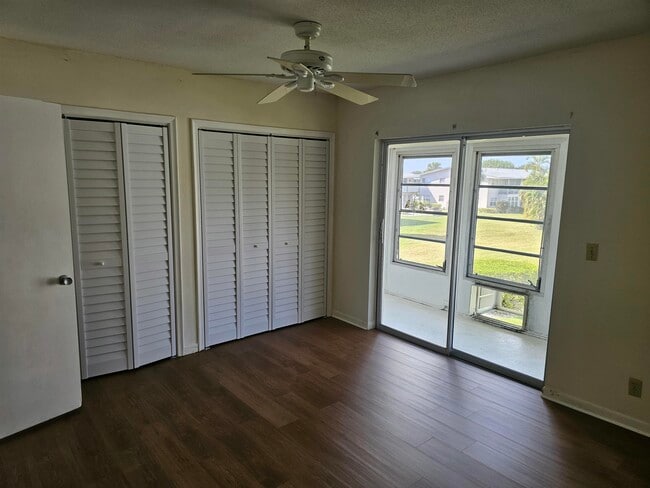 Photo - 214 Easthampton I Unidad I