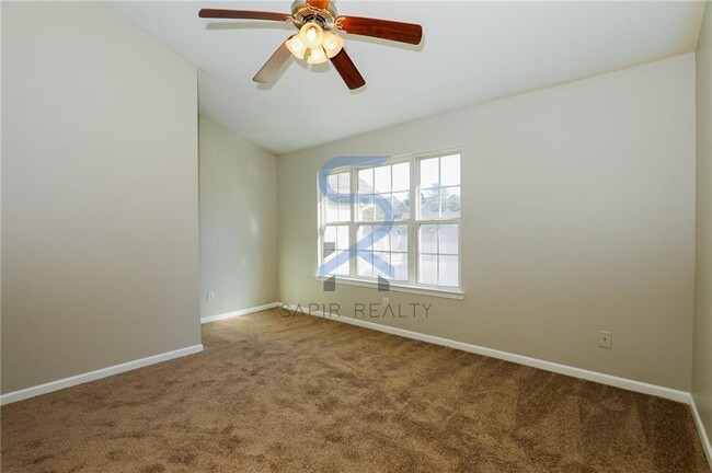 Photo - 6926 Rogers Point