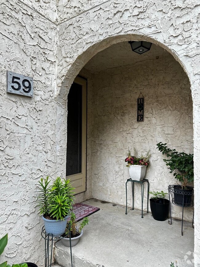 Building Photo - 59 Thoreau Dr Rental